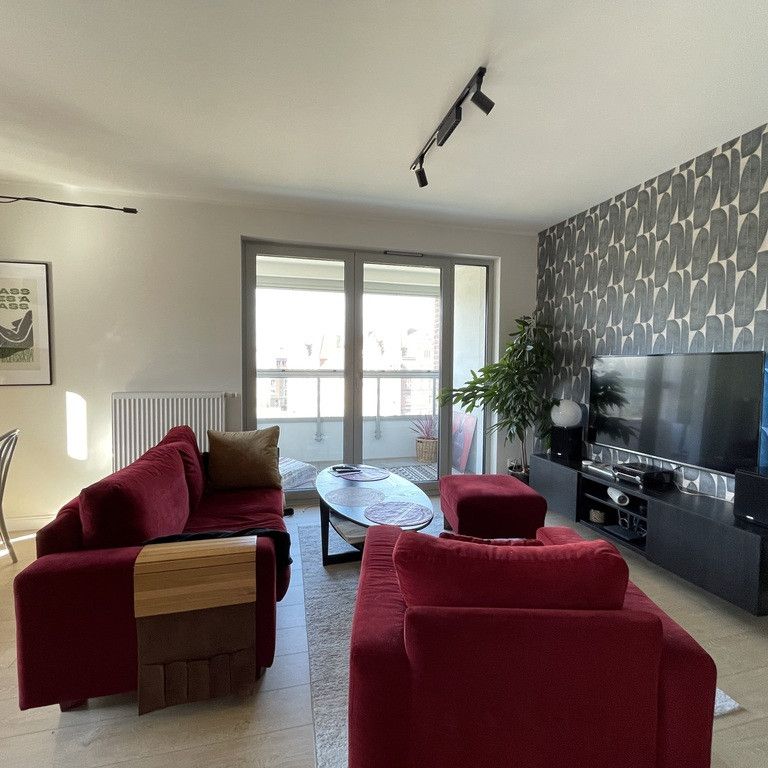 Komfortowe 3 pokoje w centrum | ochrona, parking - Photo 1