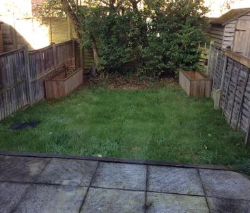 2 bedroom terraced house to rent - Photo 6