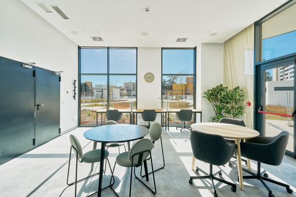 Apartamento en Málaga, MARTIRICOS, alquiler - Photo 1