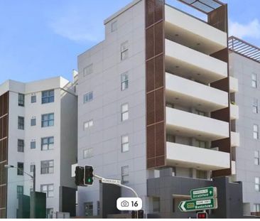 Strathfield - Photo 6