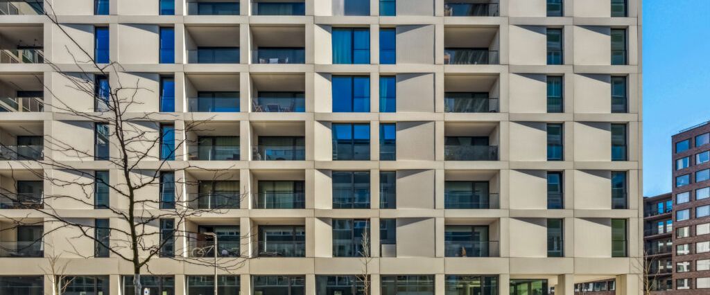 Stilvolle 3-Zimmer-Wohnung mit Loggia und moderner Einbauküche in Berlin - Photo 1
