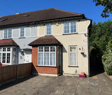 3 bedroom semi-detached house to rent - Photo 3