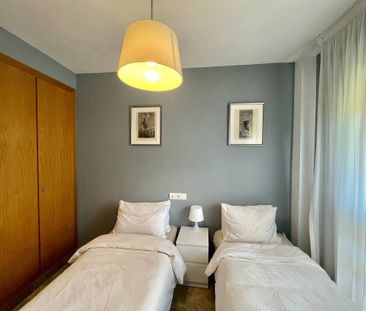 Luxury Apartment for rent in Estepona, Spain - Photo 3