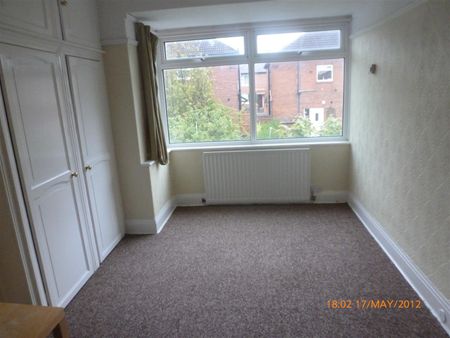 2 bed flat to rent in Angerton Gardens, Fenham, NE5 - Photo 2