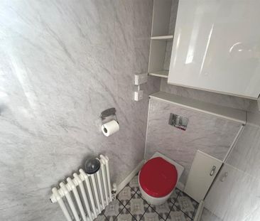 2 bedroom semi-detached house to rent - Photo 4