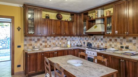 CASA AFFIANCATA INDIPENDENTE ILLASI - Photo 5