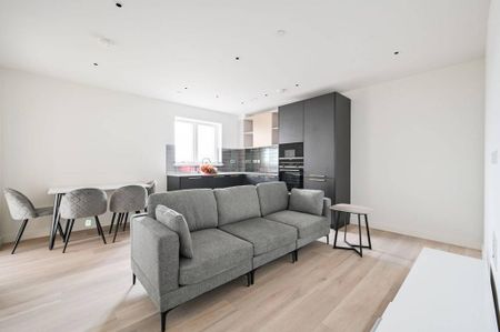 2 bedroom flat to rent - Photo 2