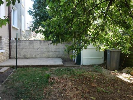 Location Maison 4 pièces 81m² POITIERS 86000 - Photo 3