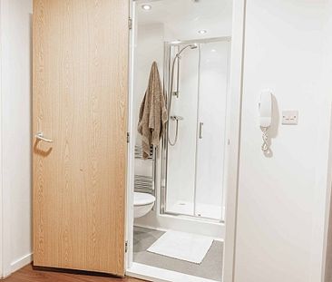 Luxury 7 bedroom apartment excellent on site amenities - Photo 1