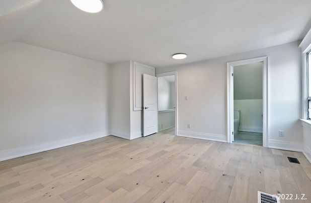 For Lease - 812 Logan Avenue Unit# Upper, Toronto, Ontario - Photo 1