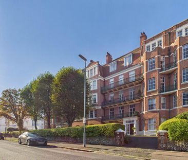 4 bedroom flat to rent - Photo 5