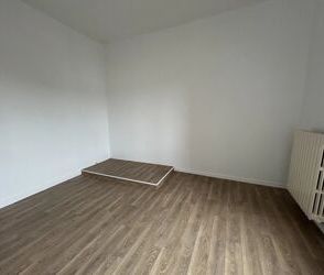 Location Appartement 2 pièces 29 m2 à Saint-Quentin - Photo 4