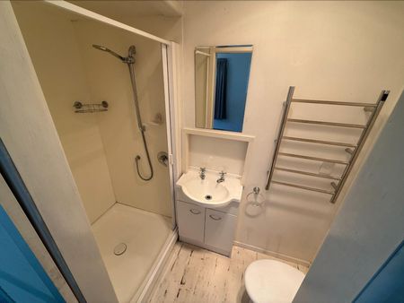 One bedroom rural oasis - Photo 5