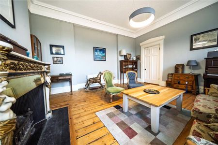 4 bedroom terraced house to rent - Photo 4