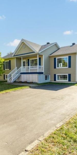 Maison - Grand 6 ½ à louer – 2600 $/mois -Terrebonne (secteur La Plaine) - Photo 1