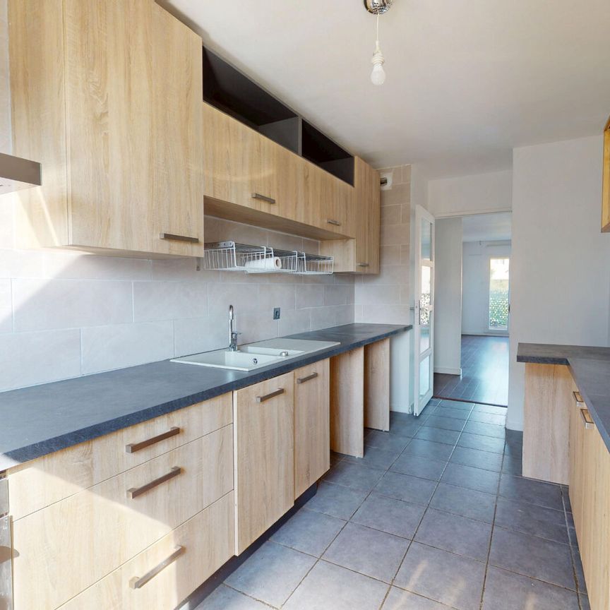 Location appartement 5 pièces, 104.00m², Asnières-sur-Seine - Photo 1