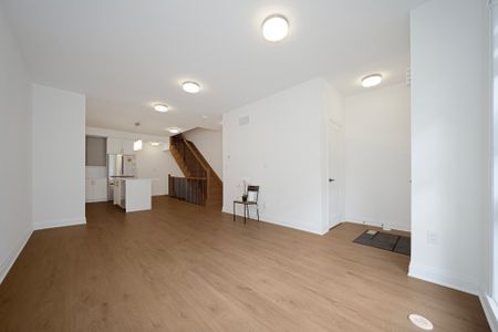 For Lease - 22 Chesley Street, Vaughan, Ontario - Photo 3