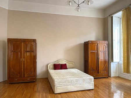 Kiadó jó állapotú lakás - Budapest V. kerület - Photo 2