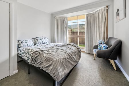 9 BEDROOM ROOMING HOUSE WITH POOL FOR RENT (WHOLE PROPERTY) - Photo 5