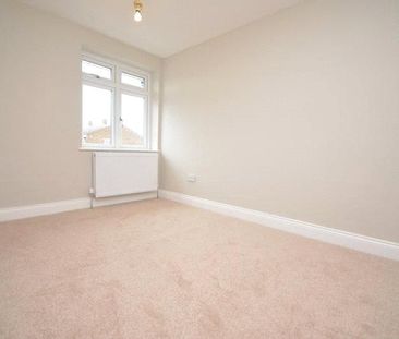 4 bedroom detached house to rent - Photo 6