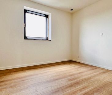 Appartement te huur in Eeklo voor € 1.050 met 2 slaapkamers - Photo 1