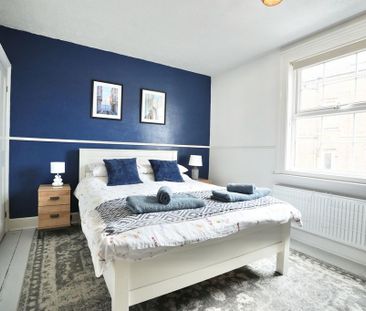 3 bedroom end of terrace house to rent - Photo 6