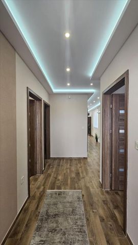 Kiadó luxus lakás - Debrecen - Fotó 4