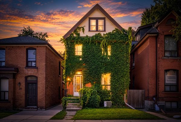 For Lease - 24 Locke Street Unit# 1, Hamilton, Ontario - Photo 1
