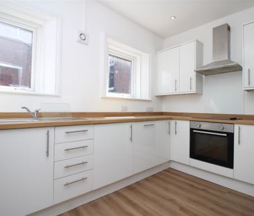 1 bedroom Flat to rent in Tankerville Place, Jesmond, Newcastle Upo... - Photo 6