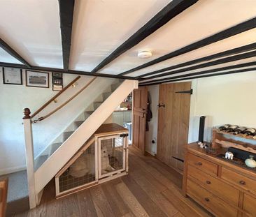 3 bedroom detached house to rent - Photo 2