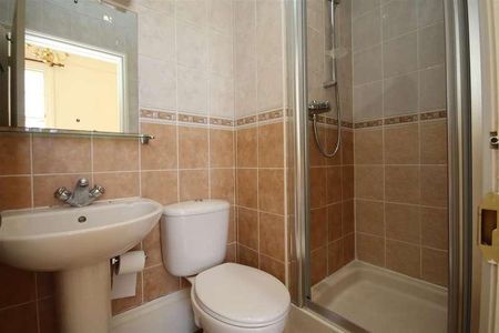 Elgar House, Pittville Crescent, Cheltenham, GL52 - Photo 2