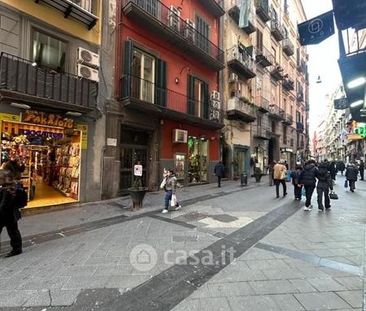 Trilocale in Affitto in Via del Parco Margherita a Napoli - Photo 3
