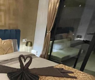 3 bedroom luxury Flat for rent in Estepona, Andalusia - Photo 5