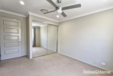 Spacious Modern Family Home in Glenfield - AVAILABLE NOW! - Photo 2