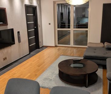 mazowieckie, Warszawa, Wola, Mroczna - Photo 4