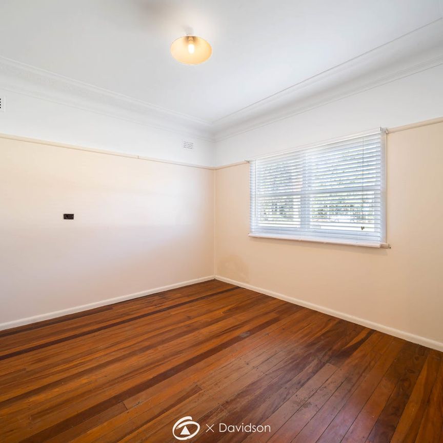 Well-Located 2-Bedroom Home – Water Included - Photo 1