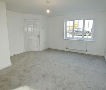 3 bedroom detached house to rent - Photo 1