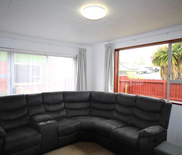 Cosy 2 Bedroom Flat - Photo 3