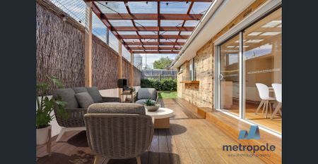 IMMACULATE VILLA IN BLUE RIBBON LOCATION - Photo 5