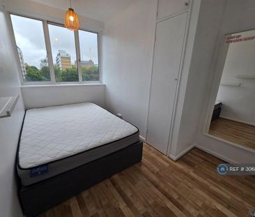 3 bedroom maisonette to rent - Photo 5