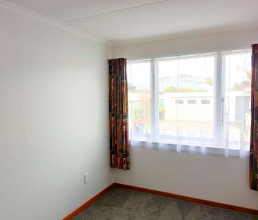 Modernised two bedroom unit! - Photo 5