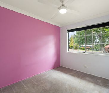 Lovely Brice Family Home in Wilsonton - Photo 2