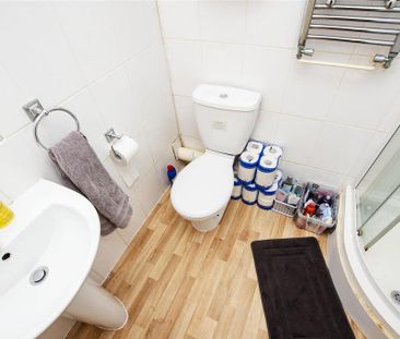 6 bedroom house to rent - Photo 3