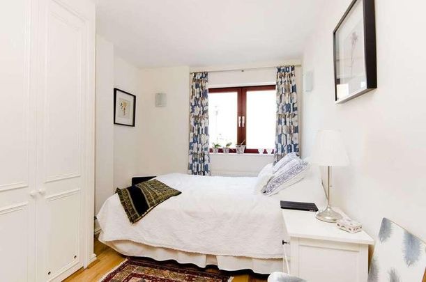 William Morris Way, Fulham, SW6 - Photo 1