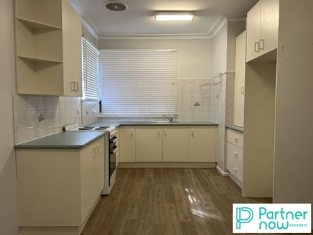 23 Edward Street, TAMWORTH NSW 2340 - Photo 4