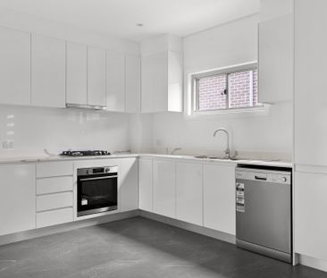 78-80 Burnett Street, Merrylands NSW 2160 - Townhouse For Rent | Do... - Photo 1