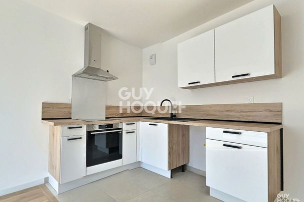 2P NEUF-MAISONS ALFORT VERT DE MAISONS - Photo 1