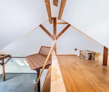 Repräsentative Dachgeschoss Büroeinheit in historischer Villa im We... - Photo 5