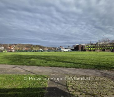 3 Bedroom Rentals Leeds - Photo 5
