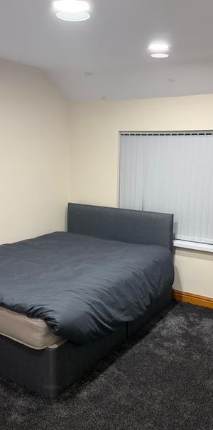 Room in a Shared House, Tyseley Lane, B11 - Photo 1